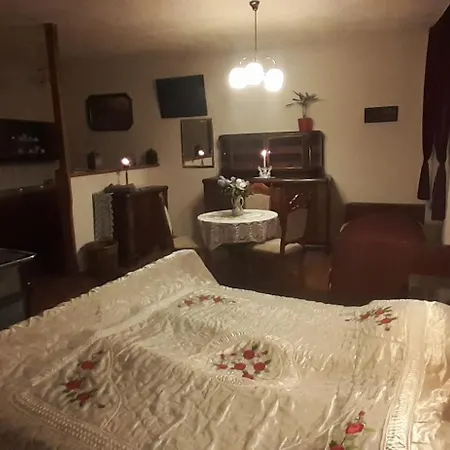 Apartment Schloss Ottendorf *